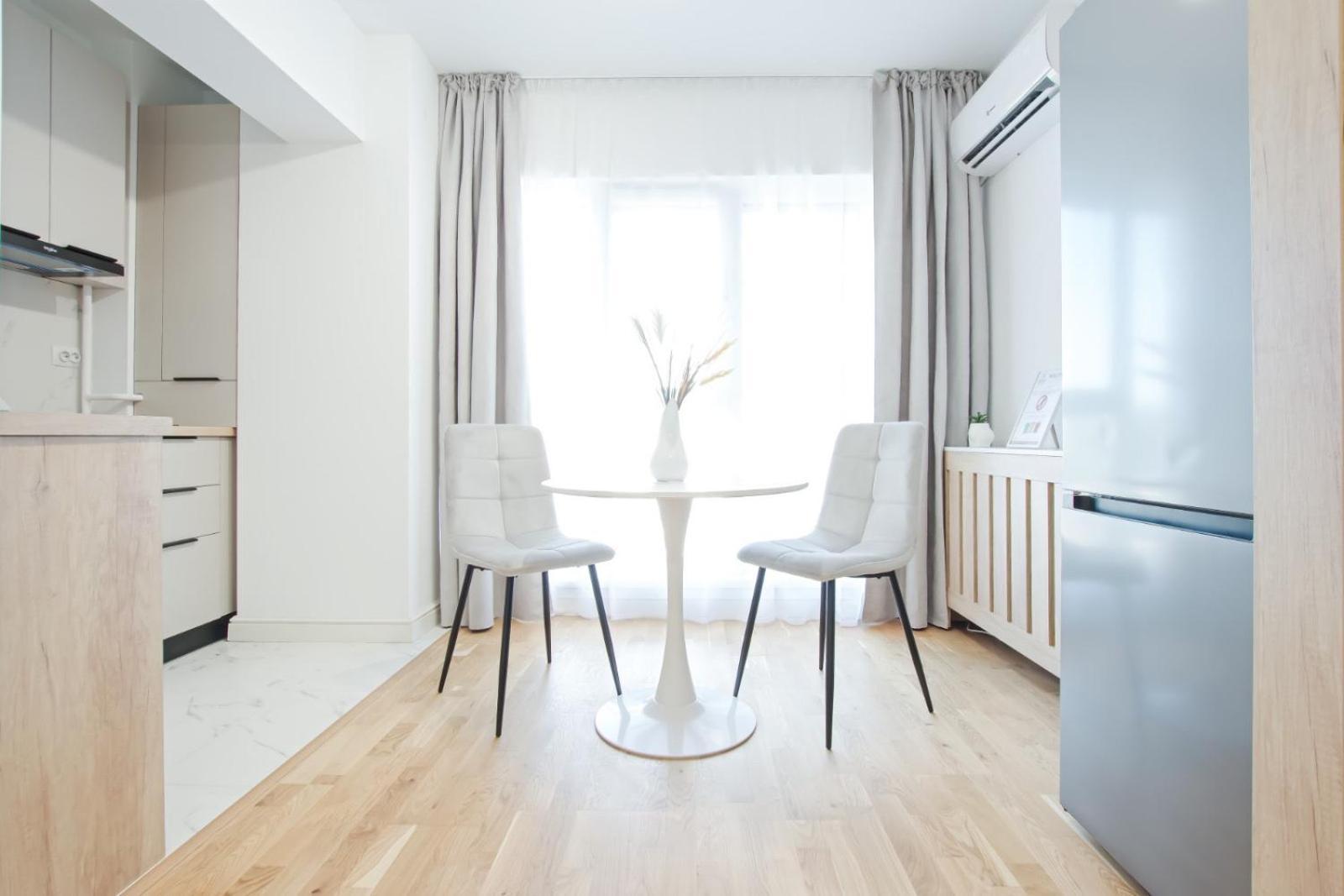 Himson-Blue Apartament Iasi Exterior foto